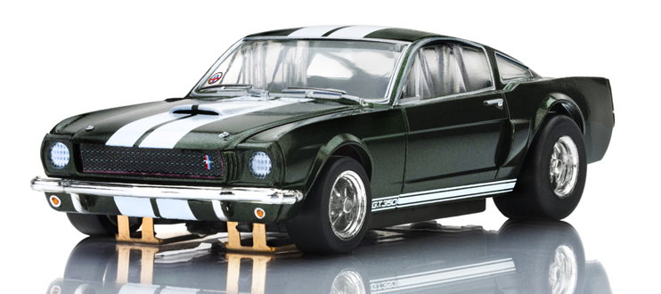 Shelby Mustang Ivy-weiß