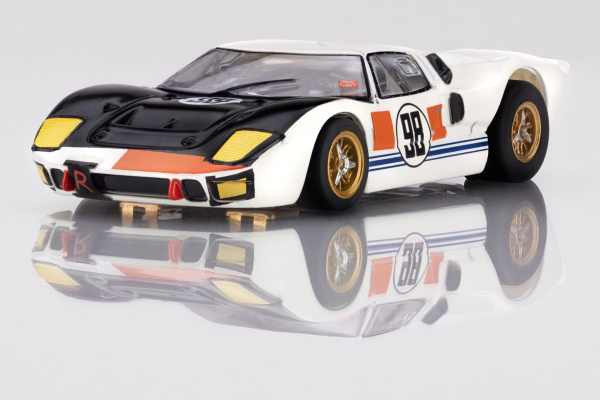 Ford GT40 Mark II no98 white Daytona