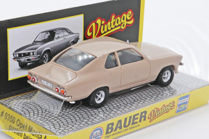 Opel Manta A pastellbeige