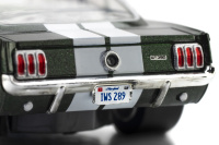 Shelby Mustang GT350 1966 farngrün mit weißen Str