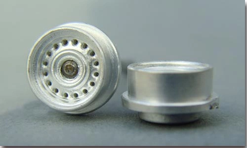 Set Lochfelge Stahl T-Jet Typ B + Reifen 2,2mm