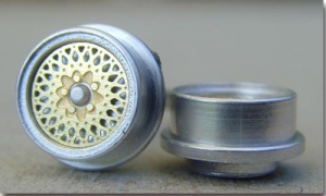 Set BBS 5-Loch gold T-Jet Typ B + Reifen 2,2mm