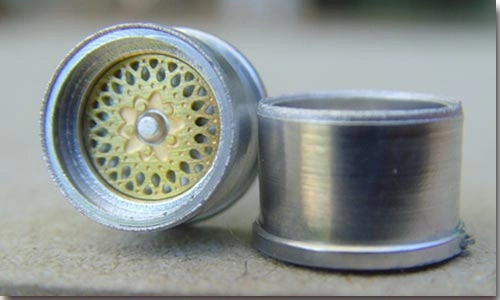 Set BBS 5-Loch gold T-Jet Typ D + Reifen gallery