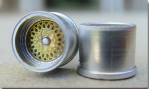 Set BBS 5-Loch gold T-Jet Typ E + Reifen 5,0mm