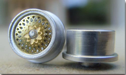 Set BBS 5-Loch gold T-Jet Typ C + Reifen 3,1mm