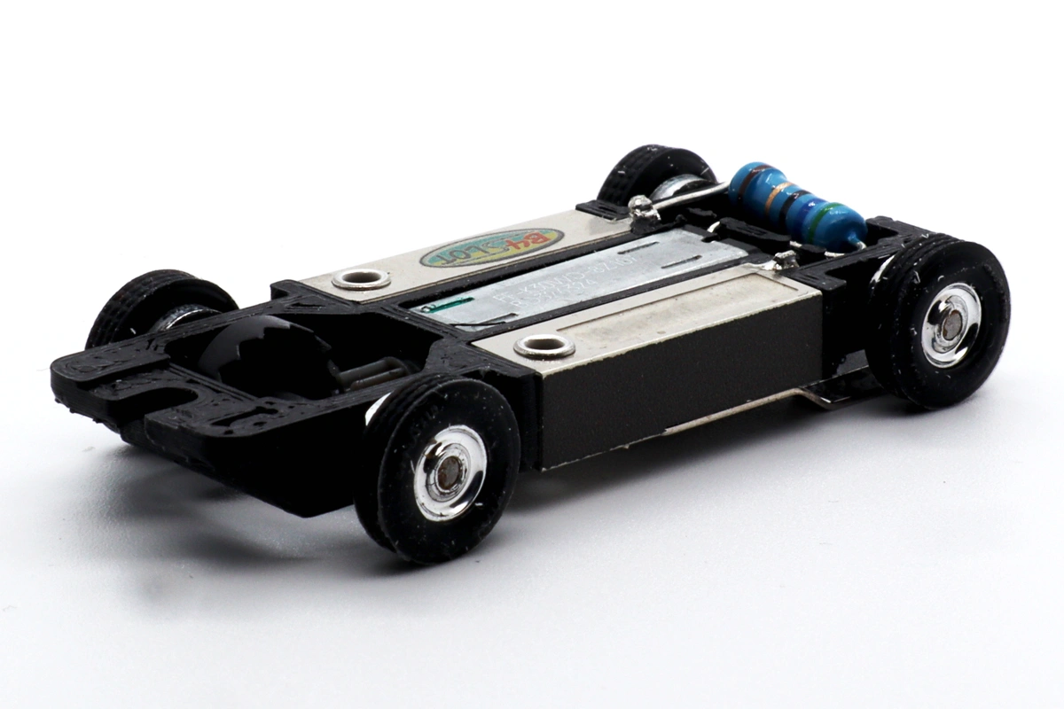 B4Slot UltraLow Chassis UL2-S 1/64 T-Jet kurz verpackt in...