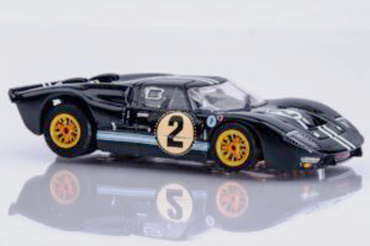 Ford GT40 Mark IIB #2 nachtblau Sebring 1966