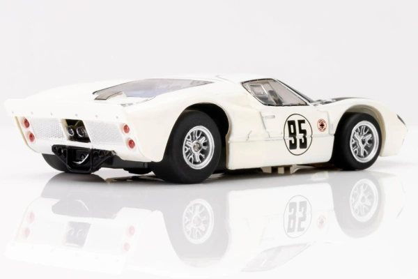 Ford GT40 Mark II no95 weiß gallery 12_2nd