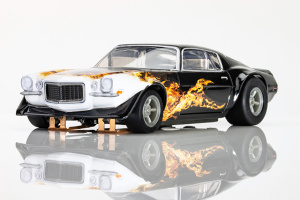 Camaro 1970 schwarz/gelb Flammen