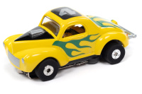 Second 1941 Willys Coupe Gasser yellow/green