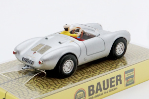 Porsche 550 Spyder silber