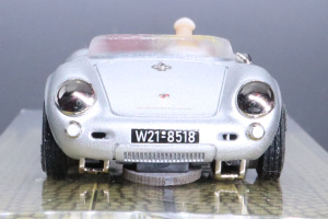 Porsche 550 Spyder silver